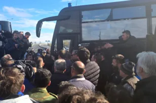 Τα μπλόκα των αγροτών έφεραν κυκλοφοριακές ρυθμίσεις - Σε ποιες περιοχές της χώρας