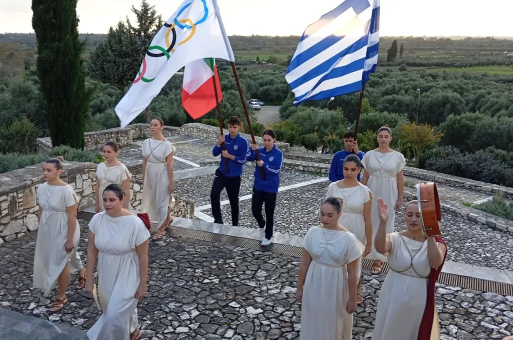 Χειμερινοί Ολυμπιακοί Αγώνες 2026: Η υποδοχή της Ολυμπιακής Φλόγας στην Αμαλιάδα ΦΩΤΟ