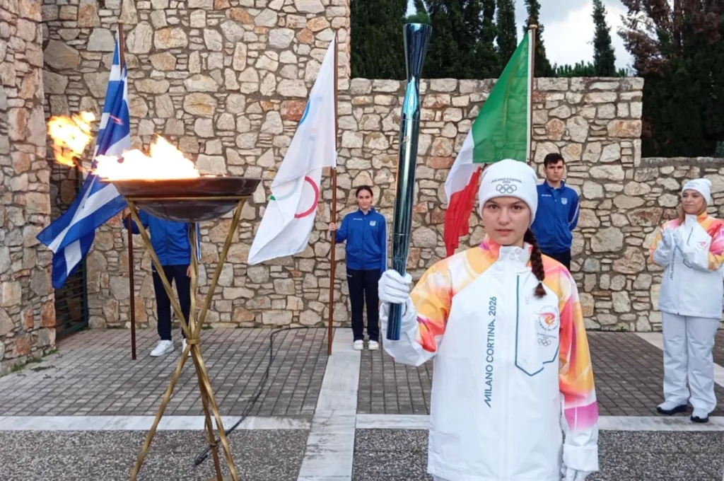 Χειμερινοί Ολυμπιακοί Αγώνες 2026: Η υποδοχή της Ολυμπιακής Φλόγας στην Αμαλιάδα ΦΩΤΟ