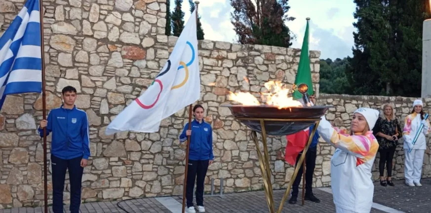 Χειμερινοί Ολυμπιακοί Αγώνες 2026: Η υποδοχή της Ολυμπιακής Φλόγας στην Αμαλιάδα ΦΩΤΟ