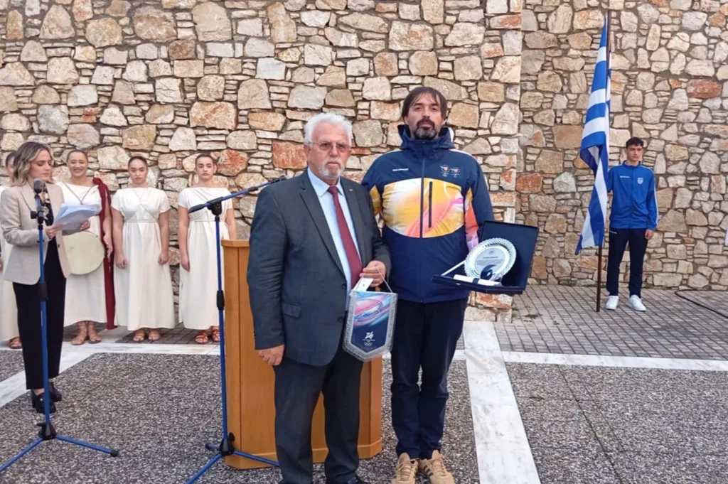 Χειμερινοί Ολυμπιακοί Αγώνες 2026: Η υποδοχή της Ολυμπιακής Φλόγας στην Αμαλιάδα ΦΩΤΟ