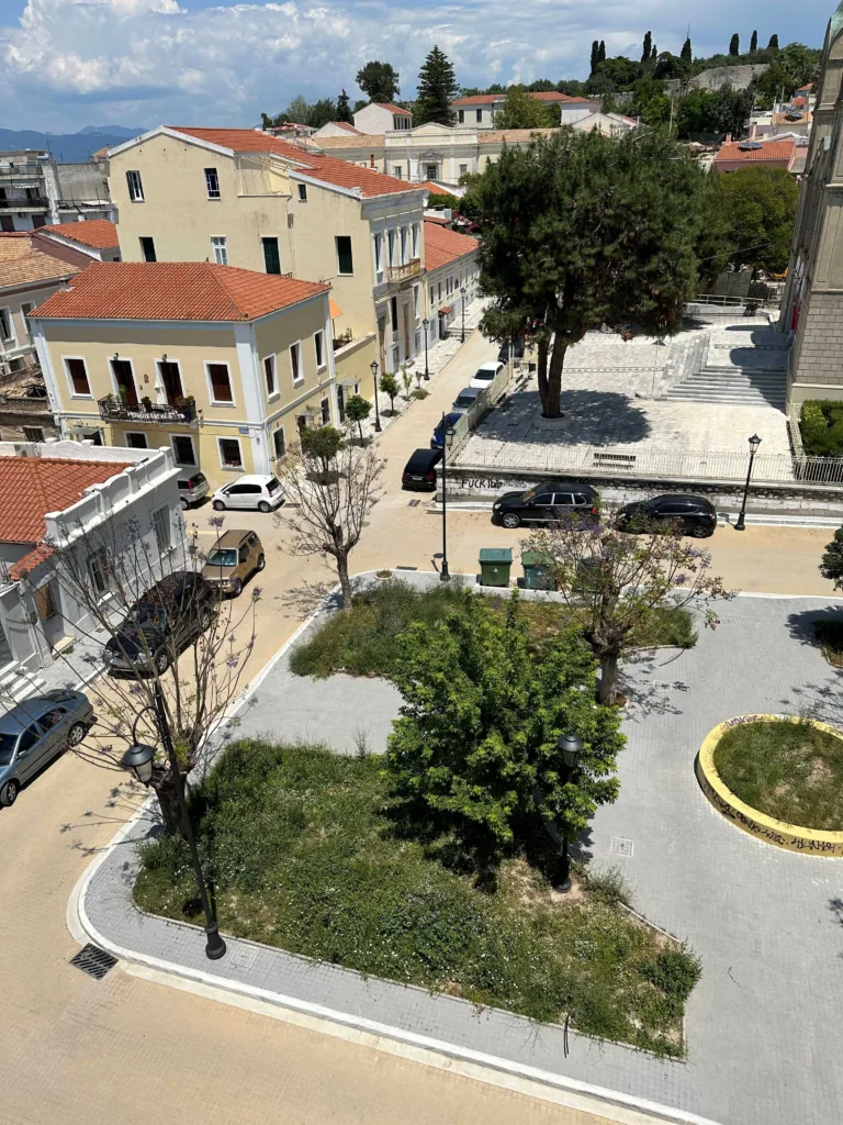 Παρεμβάσεις σε ιστορικά κτίρια και συνοικίες: Ο Δήμος Πατρέων παρουσιάζει το νέο αποτύπωμα αναπλάσεων