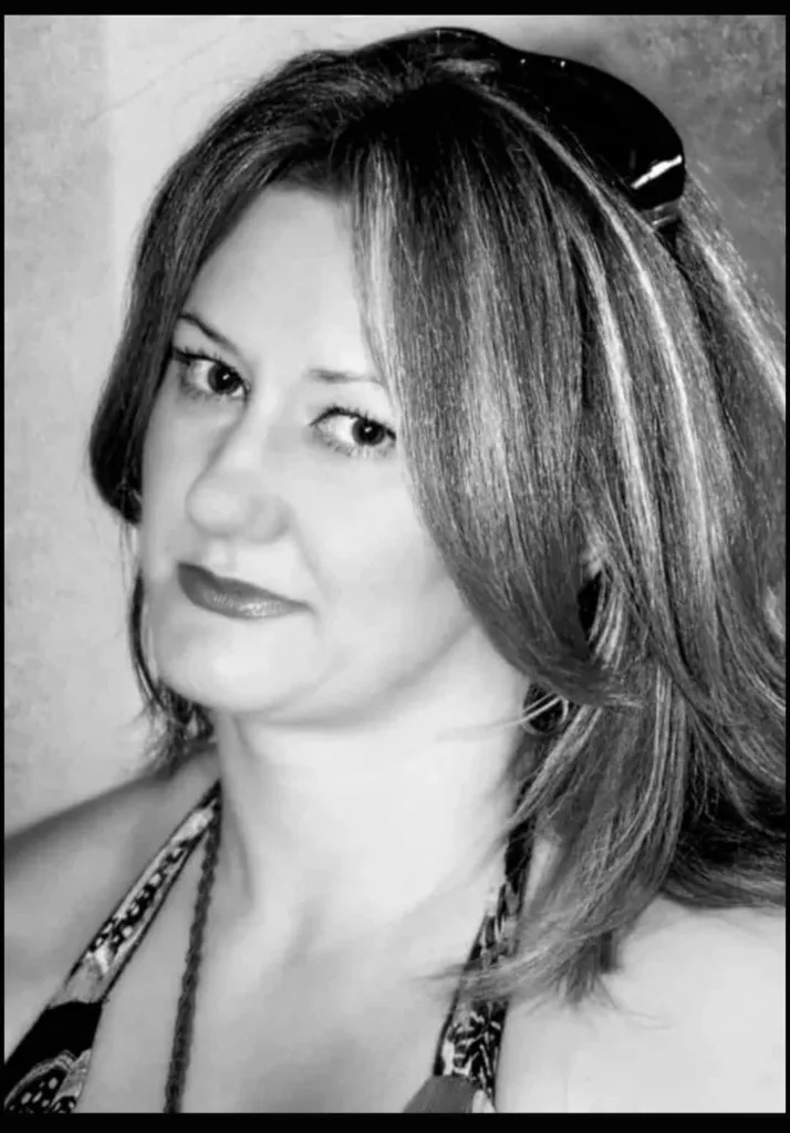 Αντζη Φλογερά - Σταθοπούλου: Το φωτεινό παράδειγμα μιας ανάδοχης μητέρας παιδιού με αναπηρία