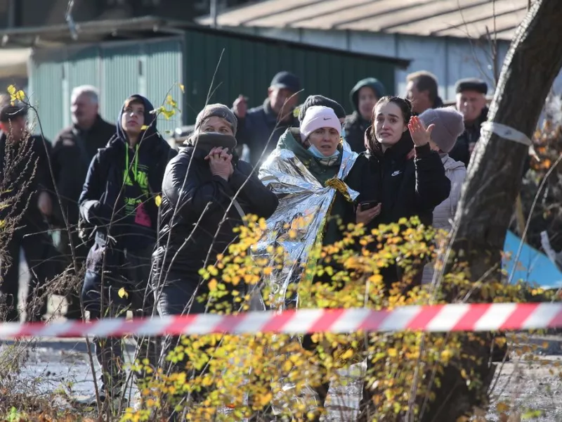 Ουκρανία: Θλίψη στο Τερνόπιλ για τα ρωσικά πλήγματα, στους 26 οι νεκροί