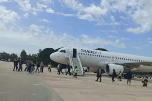 Αεροδρόμιο Αράξου: 1.341 πτήσεις από και προς τον αερολιμένα – Με αύξηση επιβατών 7% έκλεισε η σεζόν