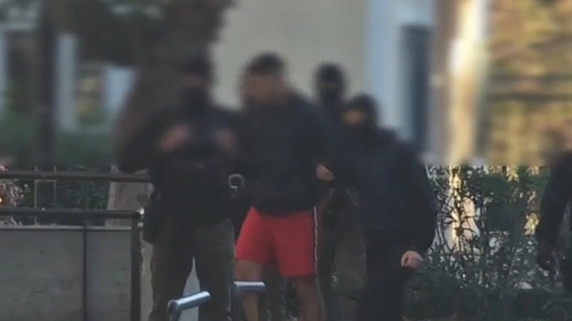 Δολοφονία Λάλα: Στον ανακριτή οι τέσσερις συλληφθέντες, προθεσμία έως την Πέμπτη, ΒΙΝΤΕΟ Δολοφονία Λάλα: Στον ανακριτή οι τέσσερις συλληφθέντες, προθεσμία έως την Πέμπτη, ΒΙΝΤΕΟ