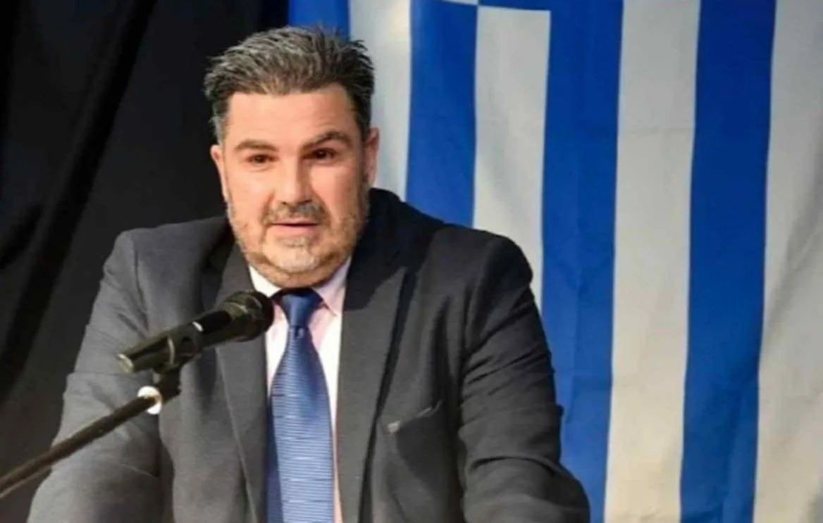 Ο υποψήφιος πρόεδρος της ΔΗΜ ΤΟ Νοτίου Τομέα Αργύρης Βαγενάς στην «Π»: «Πιστός στο ήθος και στις αρχές μας» Ο υποψήφιος πρόεδρος της ΔΗΜ ΤΟ Νοτίου Τομέα Αργύρης Βαγενάς στην «Π»: «Πιστός στο ήθος και στις αρχές μας»