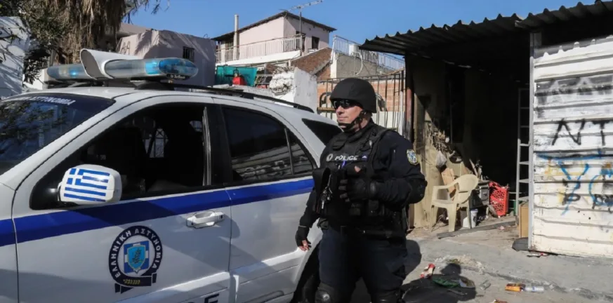 Επιχείρηση «Ρομά»: Σε εφαρμογή από αύριο το ειδικό σχέδιο της ΕΛΑΣ - 24ωρη παρουσία, έλεγχοι και ομάδες διαμεσολάβησης