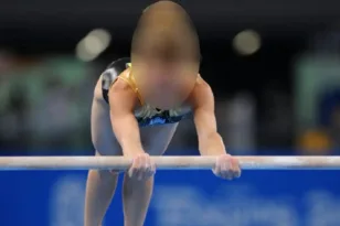 Ελεύθερη με όρους η 37χρονη πρώην αθλήτρια: «Είμαι ένα ράκος, θέλω να γυρίσω στο παιδί μου», λέει μέσω του συνηγόρου της