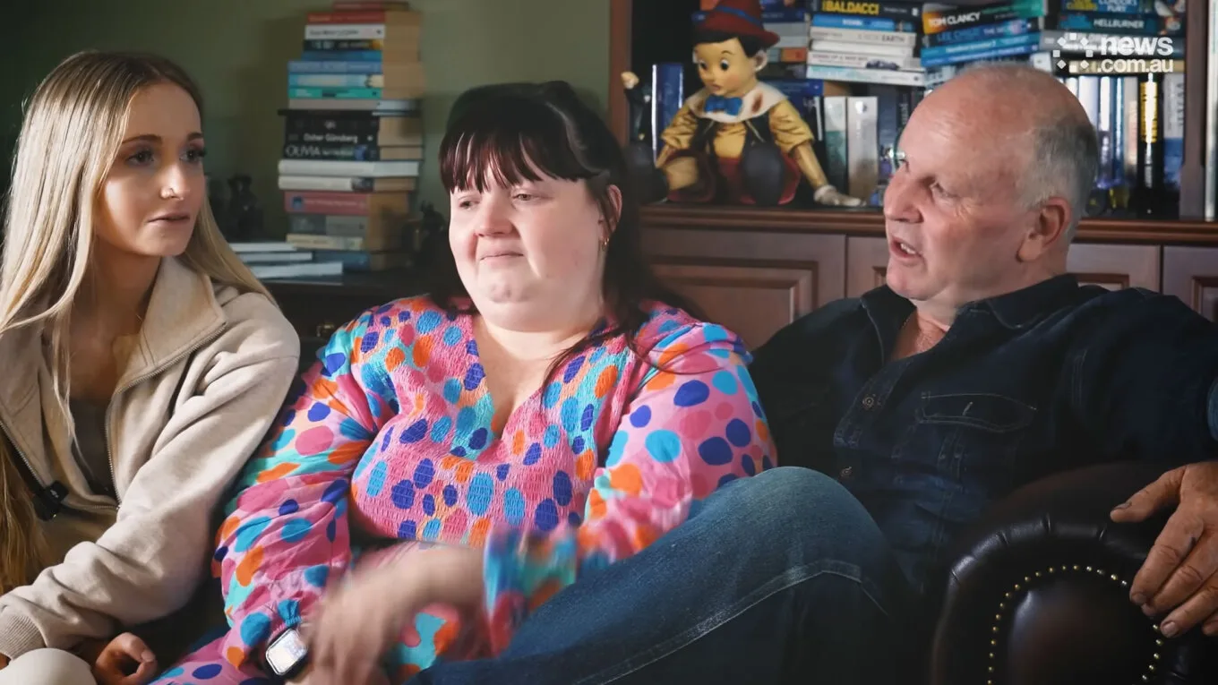 «Ζω άθλια, μπαμπά σε παρακαλώ άσε με να φύγω», συγκλονίζει η απόφαση νεαρής να βάλει τέλος στη ζωή της με ιατρικώς υποβοηθούμενη αυτοκτονία