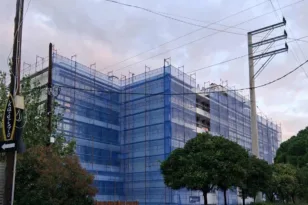 Αυτό  το ξενοδοχείο της Πάτρας έκλεισε για ανακαίνιση  ΦΩΤΟ