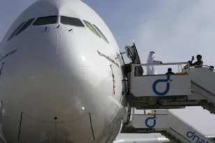 Γιατί ανησυχεί ο πλανήτης για την ηλιακή ακτινοβολία, που «καθηλώνει» χιλιάδες Airbus;