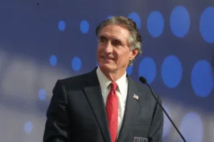 Μπέργκαμ: «Ιστορική στιγμή με την ηγεσία της Ελλάδας, πετυχαίνουμε ειρήνη»