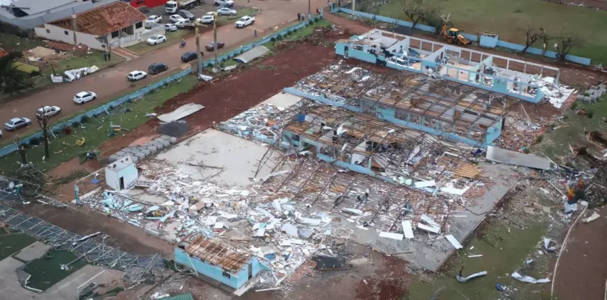 Βραζιλία: Φονικός ανεμοστρόβιλος, 5 νεκροί, εκατοντάδες τραυματίες, ισοπεδωμένη μία πόλη! ΒΙΝΤΕΟ