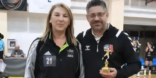 Ηττα για τα κορίτσια της Ακαδημίας των Σπορ - Βράβευση Κουτρούλη