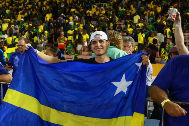 Το Κουρασάο, είναι μικρότερο από την Πάτρα, αλλά προκρίθηκε στο Μουντιάλ!