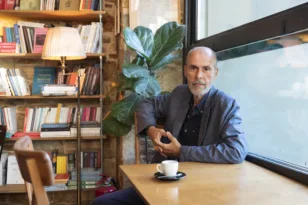 Νίκος Δαββέτας: Το προσωπικό βίωμα που έγινε λογοτεχνία