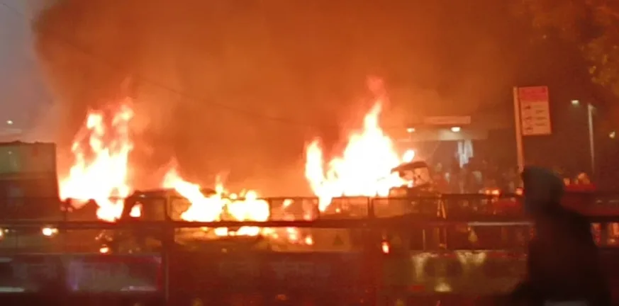 Ινδία: Έκρηξη κοντά στο εμβληματικό Κόκκινο Φρούριο στο Νέο Δελχί