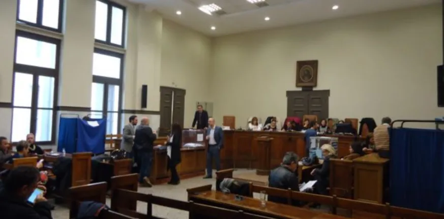 Η υπάλληλος με… κοινό λογαριασμό!