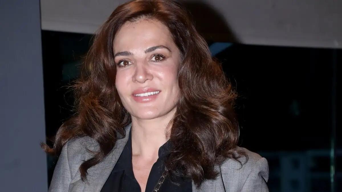 Ποινική δίωξη στη Δήμητρα Ματσούκα για επικίνδυνη οδήγηση – Οδηγείται στο Αυτόφωρο Ποινική δίωξη στη Δήμητρα Ματσούκα για επικίνδυνη οδήγηση – Οδηγείται στο Αυτόφωρο