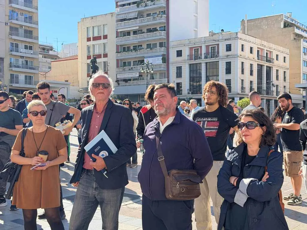 Η Δημοτική Αρχή Πατρέων στο Πανεκπαιδευτικό Συλλαλητήριο: «Η παιδεία δεν είναι εξεταστικό κέντρο»