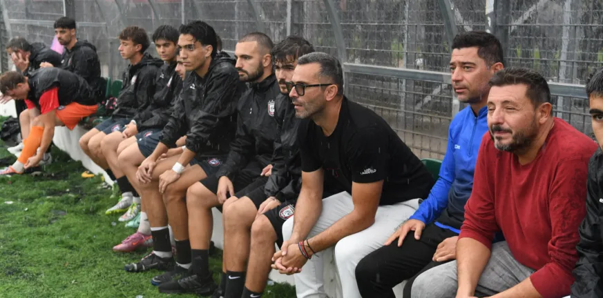 Oταν ακούτε «πλήρη εμπιστοσύνη» σε προπονητή, μακριά...