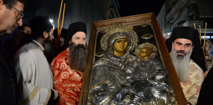 Πάτρα: Η υποδοχή με λαμπρότητα και κατάνυξη της εικόνας της Παναγίας Εσφαγμένης, ΦΩΤΟ