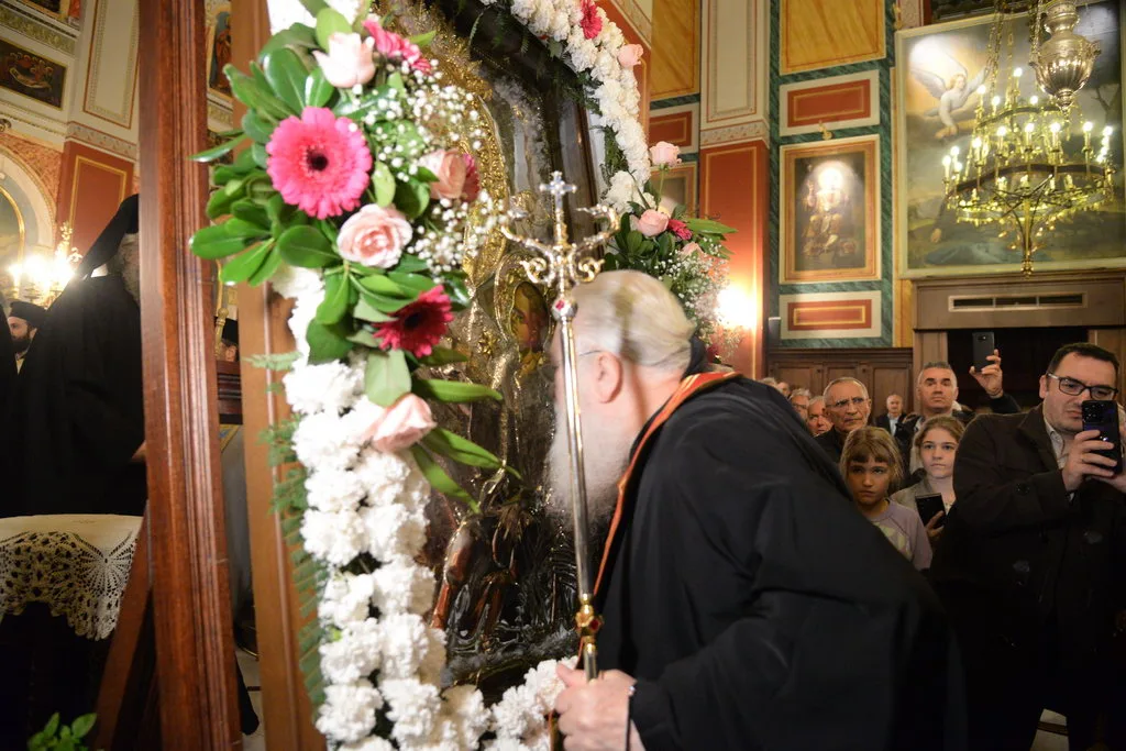 Πάτρα: Η υποδοχή με λαμπρότητα και κατάνυξη της εικόνας της Παναγίας Εσφαγμένης, ΦΩΤΟ