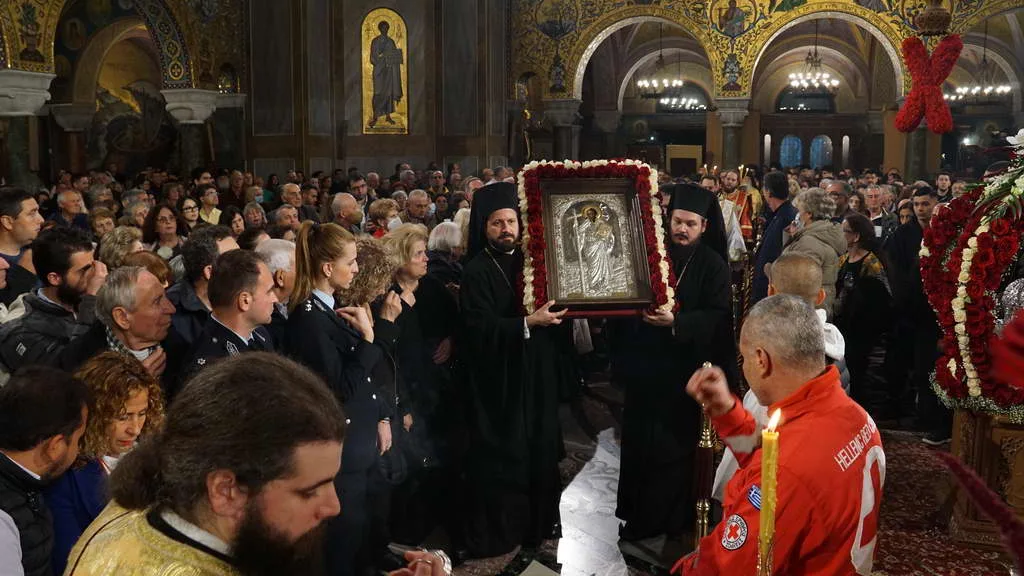 Η Πάτρα γιορτάζει τον Άγιο Ανδρέα - ΔΕΙΤΕ την Πολυαρχιερατική Θεία Λειτουργία παρόντος του Προέδρου της Δημοκρατίας