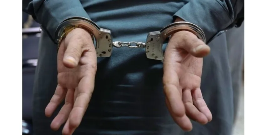 Καρδίτσα: Μηχανόβιος κατά αστυνομικών και δικαστικών!