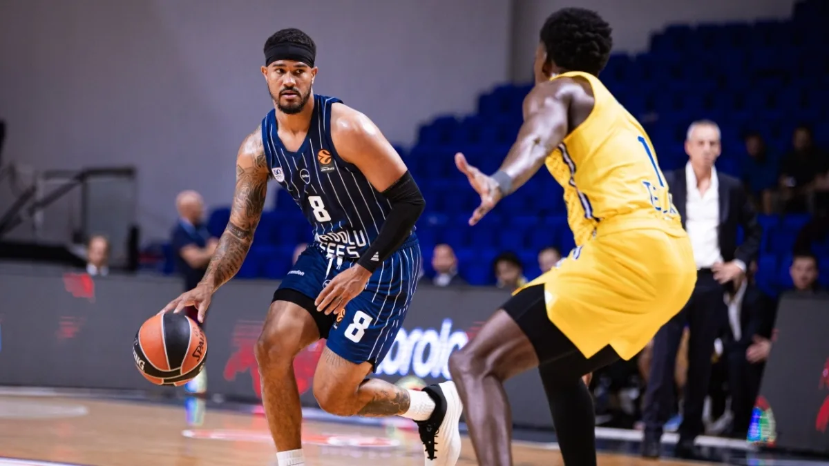 Νέα δεδομένα στη Euroleague: Φενέρμπαχτσε και Εφές Αναντολού ενημέρωσαν ότι δεν θα ταξιδέψουν στο Ισραήλ Νέα δεδομένα στη Euroleague: Φενέρμπαχτσε και Εφές Αναντολού ενημέρωσαν ότι δεν θα ταξιδέψουν στο Ισραήλ