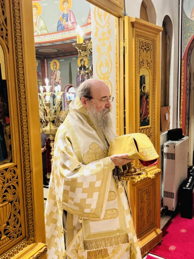 Πάτρα: Με λαμπρότητα τιμήθηκαν τα Εισόδια της Θεοτόκου στη Μονή Ομπλού ΦΩΤΟ