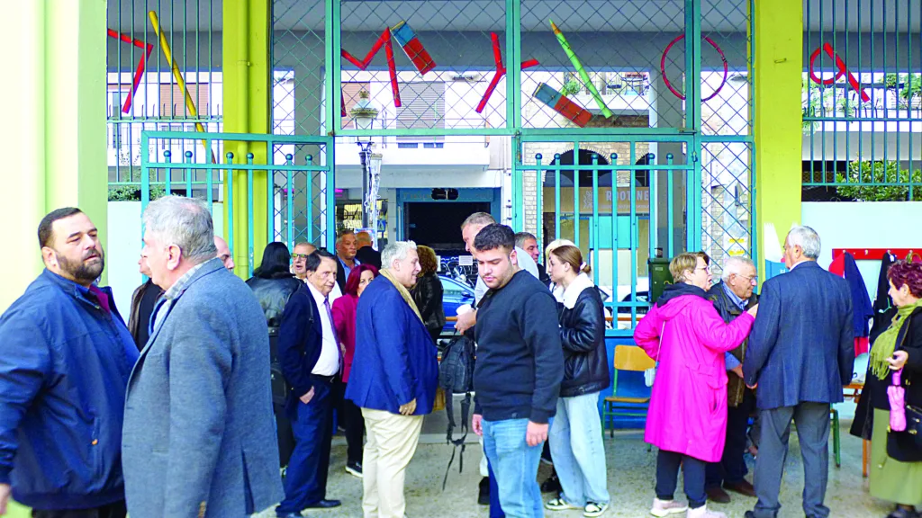 Εκλογικό θρίλερ στη Νέα Δημοκρατία Αχαΐας: Οριακή η επικράτηση του Μάκη Κατσιγιάννη Εκλογικό θρίλερ στη Νέα Δημοκρατία Αχαΐας: Οριακή η επικράτηση του Μάκη Κατσιγιάννη