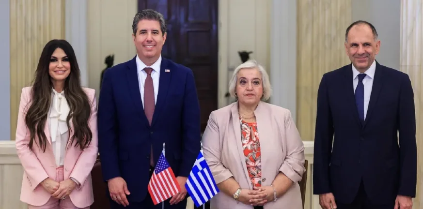 Ελλάδα - ΗΠΑ: Νέα συμφωνία για την εργασία μελών οικογενειών διπλωματών