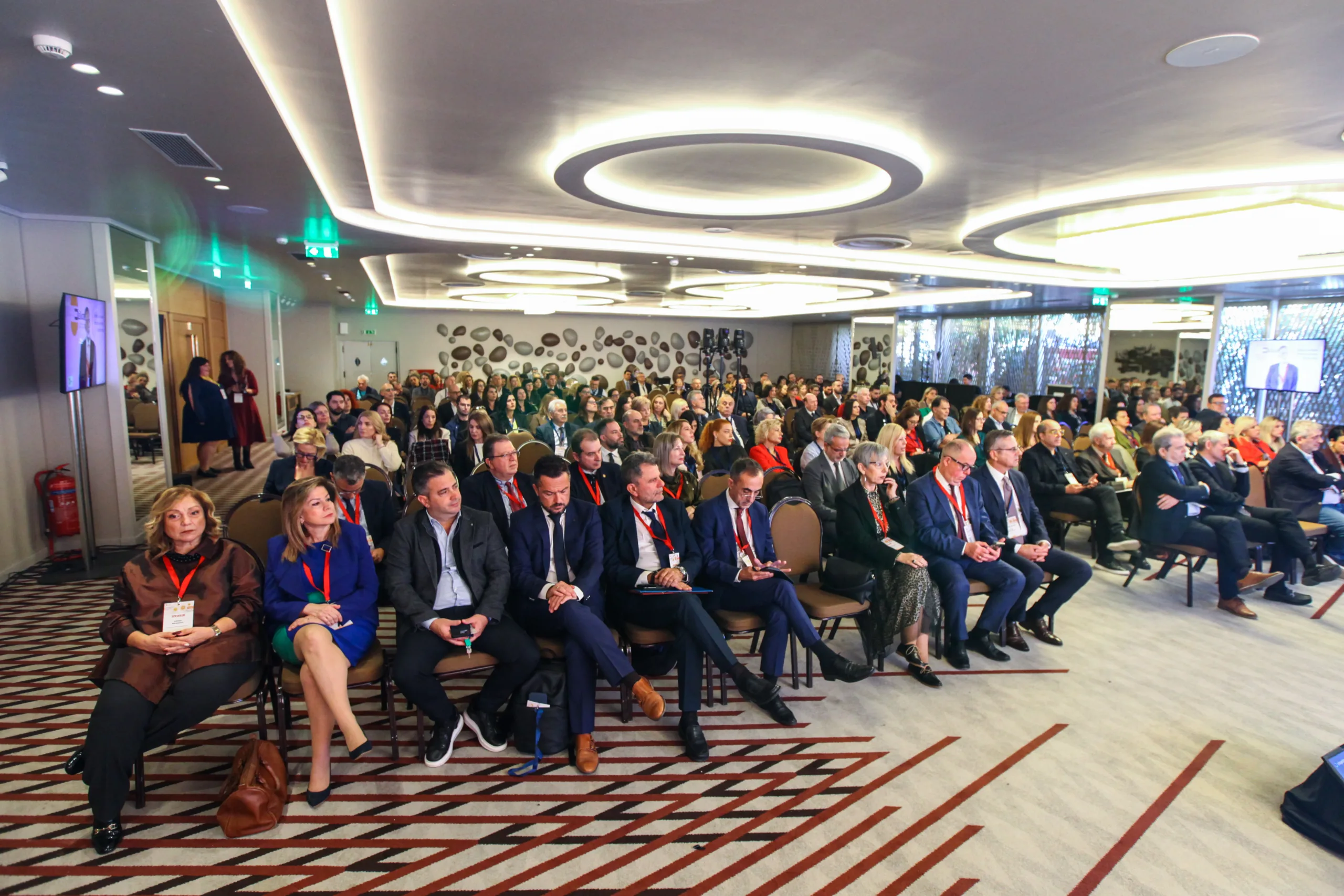 Δυναμική έναρξη στο ΕΛΣΕΚΕΚ 2025: «Επαγγελματική κατάρτιση: Κλειδί για τον ψηφιακό μετασχηματισμό των επιχειρήσεων» Δυναμική έναρξη στο ΕΛΣΕΚΕΚ 2025: «Επαγγελματική κατάρτιση: Κλειδί για τον ψηφιακό μετασχηματισμό των επιχειρήσεων»