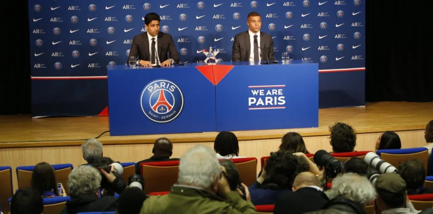 Ξεκίνησε η δίκη Εμπαπέ, Παρί Σεν Ζερμέν: Ζητά 240 εκατ. ευρώ ο επιθετικός ενώ η Παρί διεκδικεί 180 εκατ.