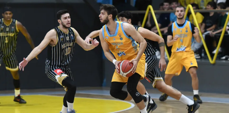 Ιστορική και μεγάλη νίκη για την ΑΕ Γλαύκου Έσπερου Ιστορική και μεγάλη νίκη για την ΑΕ Γλαύκου Έσπερου