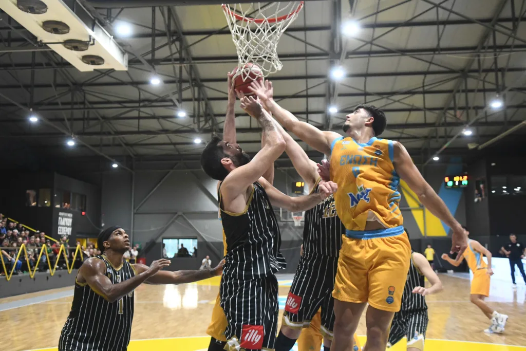 Ιστορική και μεγάλη νίκη για την ΑΕ Γλαύκου Έσπερου