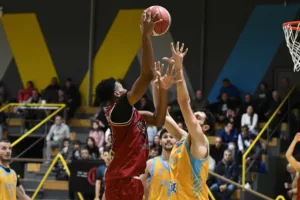 Αγχώθηκε, αλλά νίκησε το Παγκράτι η Ενωση - Φωτογραφίες/δηλώσεις/μικρά-μικρά