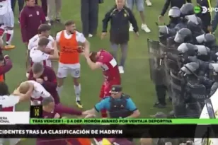 Τέτοιο ξύλο δεν ξαναέγινε! Σφοδρή συμπλοκή ποδοσφαιριστών στην Αργεντινή, ΒΙΝΤΕΟ