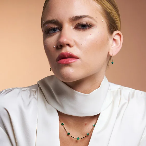 Πώς να Επιλέξετε το Τέλειο Κολιέ: Ένας Οδηγός για Κάθε Στυλ και Περίσταση Πώς να Επιλέξετε το Τέλειο Κολιέ: Ένας Οδηγός για Κάθε Στυλ και Περίσταση