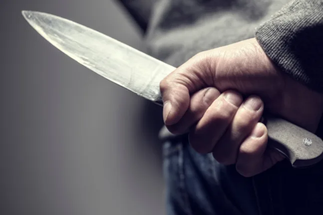 Αιγάλεω: Νέο επισόδιο ενδοοικογενειακής βίας, 74χρονος μαχαίρωσε την κόρη του