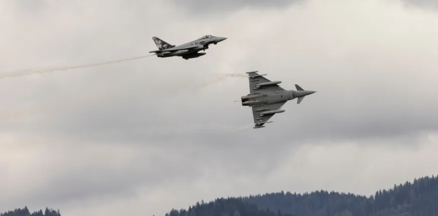 Ρουμανία: «Σήκωσε» μαχητικά όταν drone παραβίασε τον εναέριο χώρο της στη διάρκεια ρωσικής επίθεσης στην Ουκρανία