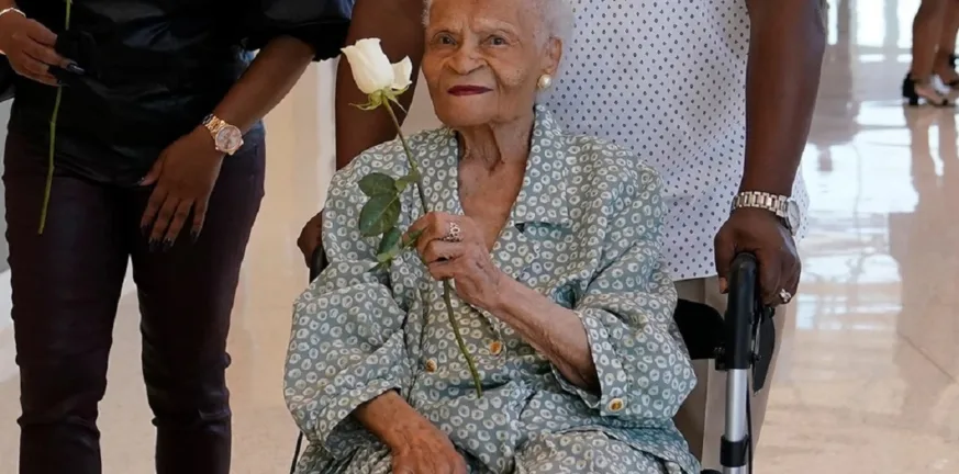 Πέθανε στα 111 η Βαϊόλα Φλέτσερ, τελευταία φωνή της σφαγής της Τάλσα – «Ενσάρκωσε αλήθεια, αντοχή και χάρη»