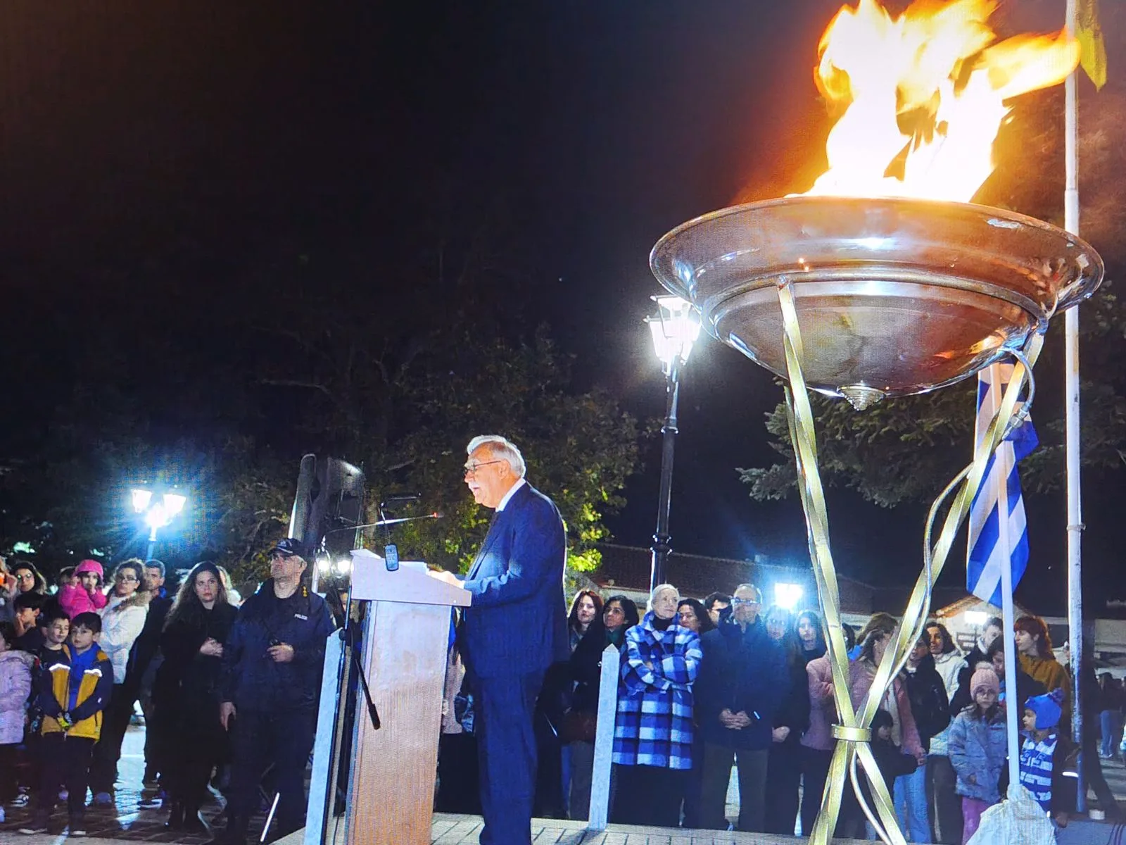 Καλάβρυτα: Υποδοχής της Ολυμπιακής Φλόγας με τιμές αρχηγού κράτους! ΦΩΤΟ Καλάβρυτα: Υποδοχής της Ολυμπιακής Φλόγας με τιμές αρχηγού κράτους! ΦΩΤΟ