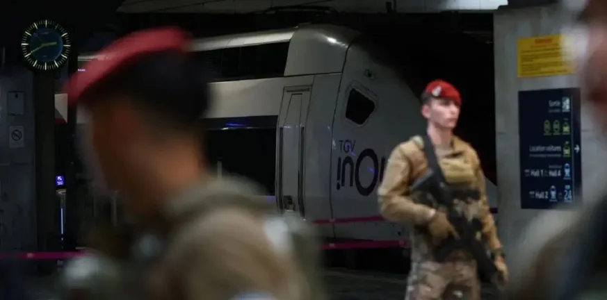 Γαλλία: Τέσσερις συλλήψεις για κατασκοπεία - Στο στόχαστρο οργάνωση με φιλορωσική δράση