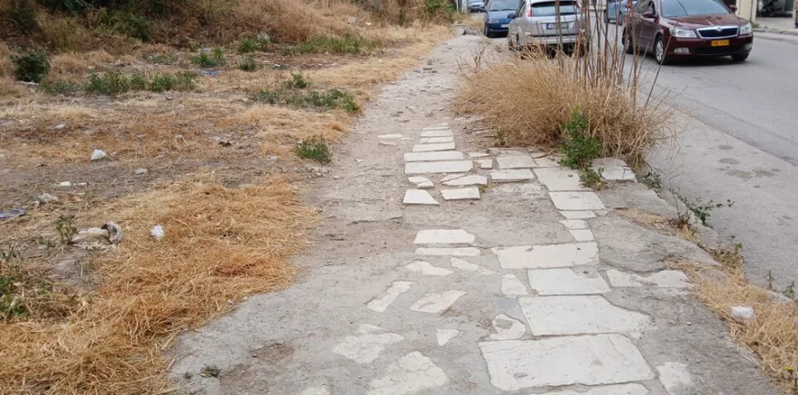 Πάτρα - Ανάπλαση Ανω Πόλης: Ξεκινά η ανακατασκευή πεζοδρομίων στη Γερμανού