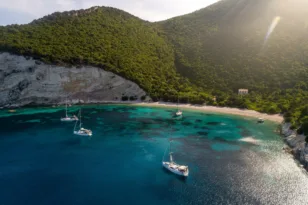 Epic_O: Με 5άστερο resort ο Τσάκος δένει στην Ιθάκη – Εγκρίθηκε η μεγάλη επένδυση