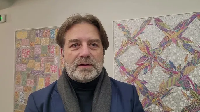 Κριτική για τη νέα ποιητική συλλογή του Δημοσθένη Δαββέτα «Πανδημία Αγάπης»