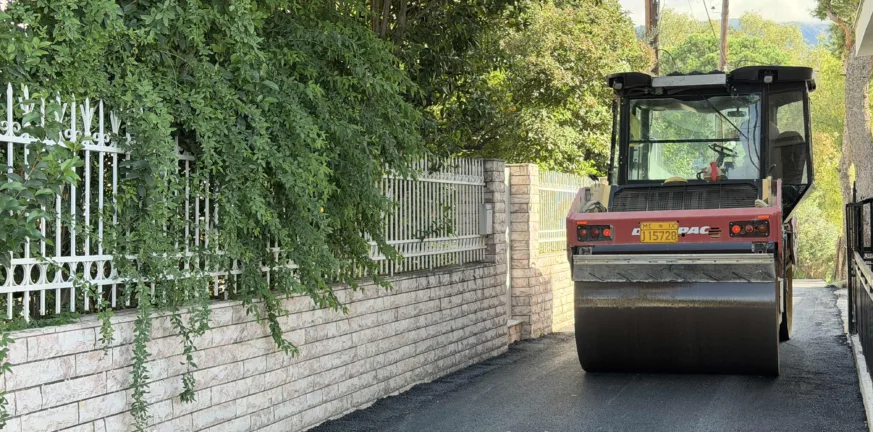 Πάτρα: Συνοικίες βλέπουν νέα άσφαλτο - Αίτημα 25 κατοίκων της Οβρυάς περιμένει ικανοποίηση